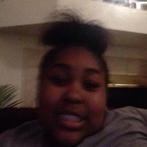 Meet your Posher, Alexia